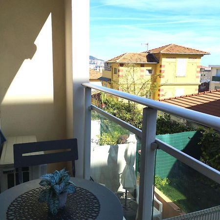 Apartmán Studio Climatise, Lumineux A 5 Min De La Promenade Des Anglais Nice Exteriér fotografie